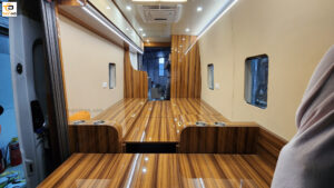 Xe Mobihome hạng A được thiết kế với nội thất cao cấp, sang trọng